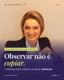 Inspiração não é o problema. O problema é quando ela vira cópia.
Observar o que outras psicólogas fazem nas redes é saudável: você aprende formatos, entende o que gera conversa, percebe o que funciona.
Mas copiar te coloca sempre no lugar de quem chegou atrasada. E pode até trazer visualizações e seguidores, só que não constrói reconhecimento.
Referência é quem pensa, interpreta e comunica de um jeito próprio. E você já tem matéria-prima para isso: sua formação, suas especializações, seus anos de clínica e a forma como você enxerga cada fenômeno.
Da próxima vez que for criar um conteúdo, troque a pergunta se questione sobre as coisas que você pensa que ainda não está dizendo ao mundo.
É aí que nasce a sua voz. E é ela que faz as pessoas entenderem por que deveriam ouvir você.
Me conta nos comentários: qual é o assunto da psicologia sobre o qual você tem uma visão só sua?
E envia para aquela colega que vive se comparando nas redes.
No nosso Grupo VIP, eu compartilho com mais profundidade como construir uma carreira clínica sustentável e um posicionamento autoral, do primeiro paciente à agenda cheia. A entrada é gratuita e o link está na bio.
Espero você por lá 💜🌿